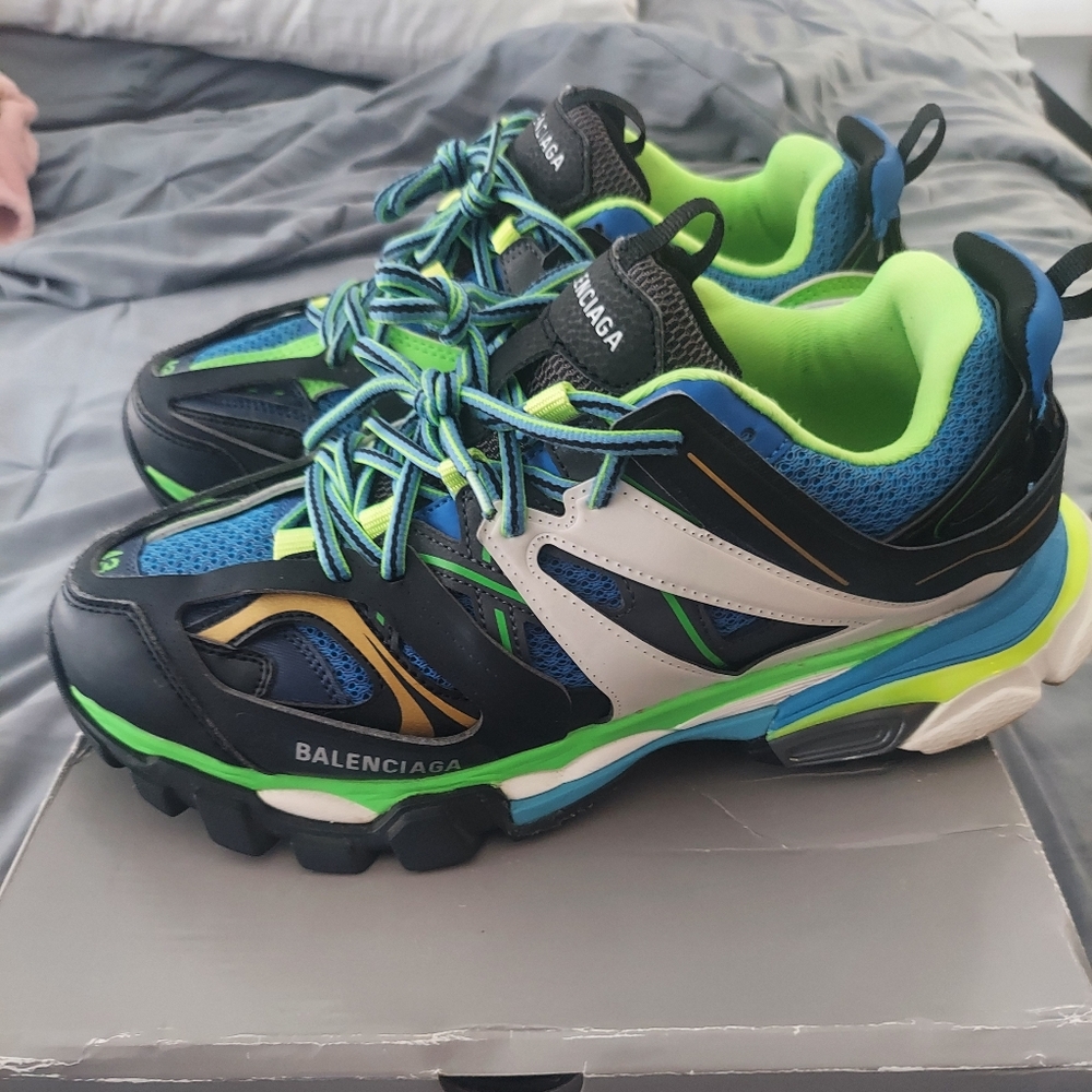 Balenciaga Trackers